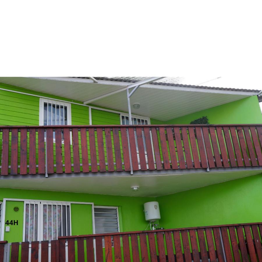 Les Cles Du Bonheur2, Entre Mer & Montagne Apartman Les Trois-Bassins Kültér fotó
